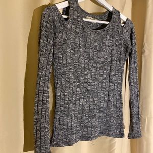 Hollister Gray Long Sleeve Shirt Top with Shoulder Cut-Outs